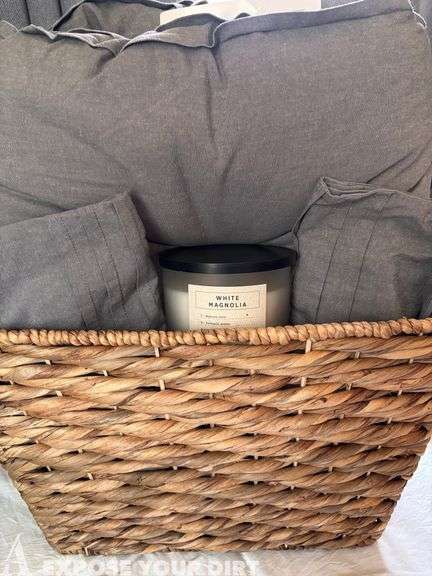 Brookings Furniture - Comforter set