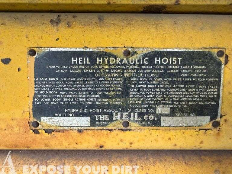 1961 FWD M3644 Snow Plow/Dump Truck w/ Heil Hydraulic Hoist