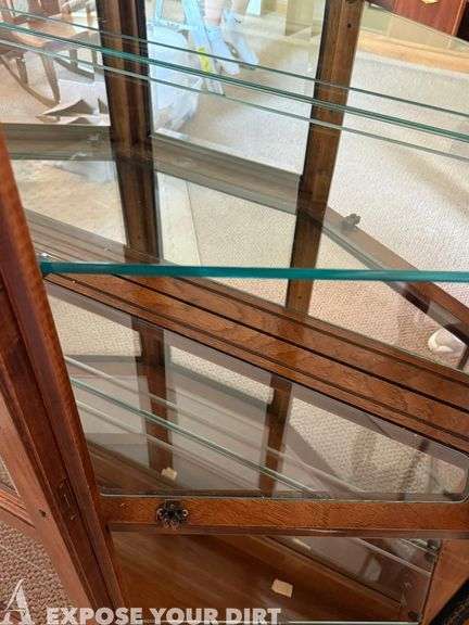 Stand Up China Cabinet with Mirrors