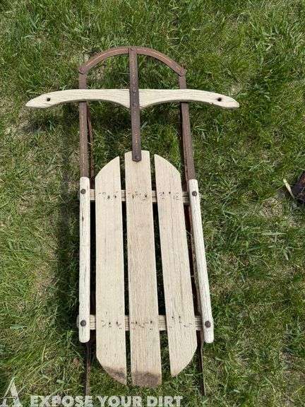 2 Vintage Sleds