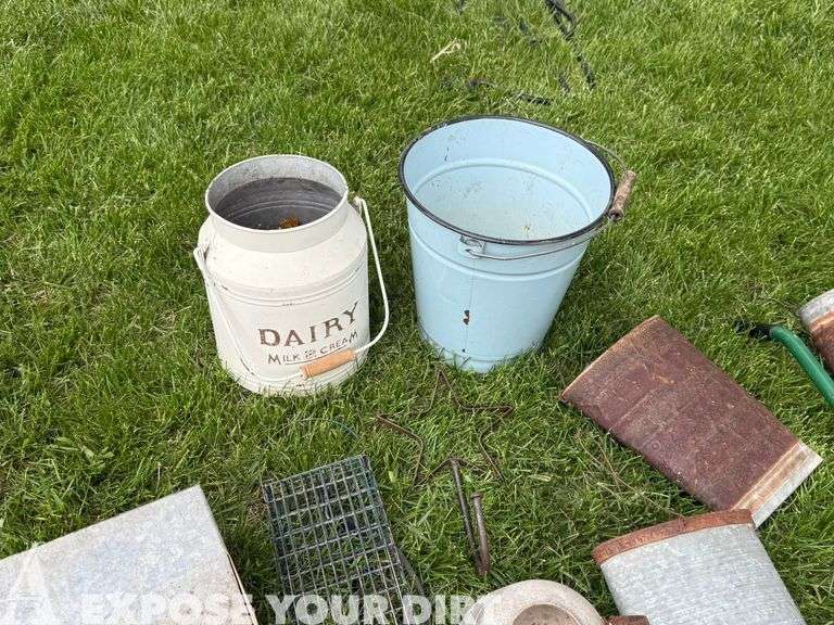 2 Wheel Cart, Bins & Outdoor Decor