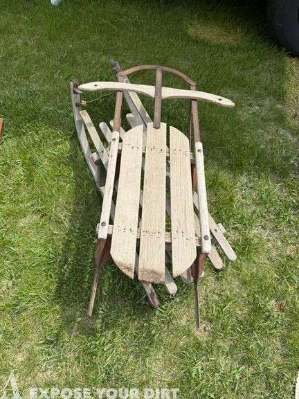 2 Vintage Sleds