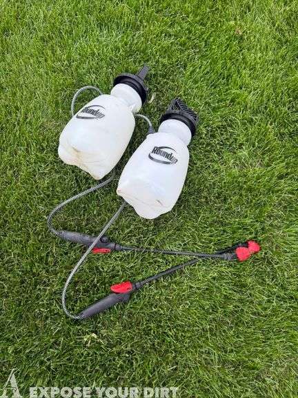 2 Handheld Sprayers, Garden Seat, Ladder & Pots