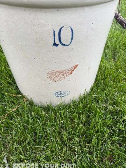 10 Gallon Red Wing Crock - No Cracks