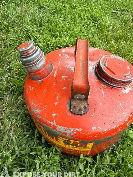 Eagle All Purpose Gas Can Vintage Metal 2.5 Gallon Galvanized Steel Wellsburg WV