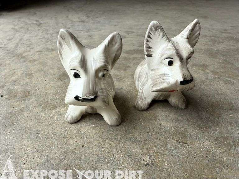 Dog Salt & Pepper Shaker & Unique Painted Team Pot