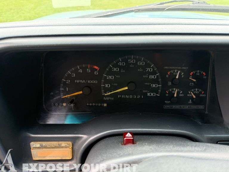 1996 Chevy Regular Cab 2WD Pickup