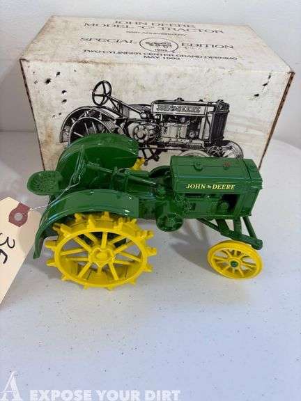 Model Tractor - John Deere Model C