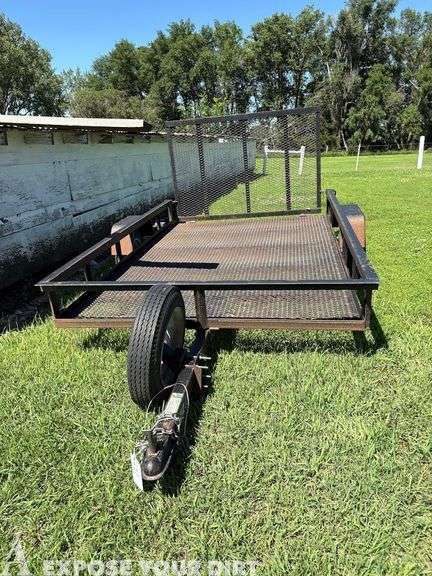 2013 Carry On 1 Axle Utility Trailer