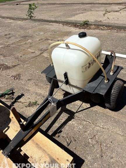 Ride & Beautify Pull-Type Sprayer