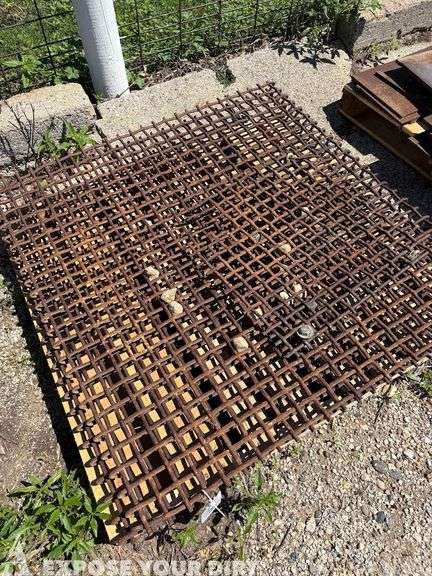 Steel Grading Screens