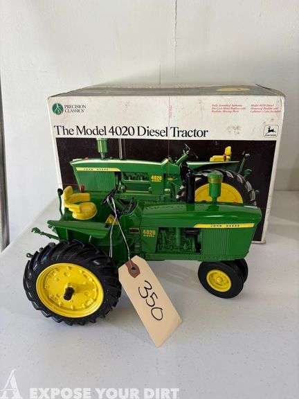 Model Tractor - John Deere 4020 Diesel Tractor