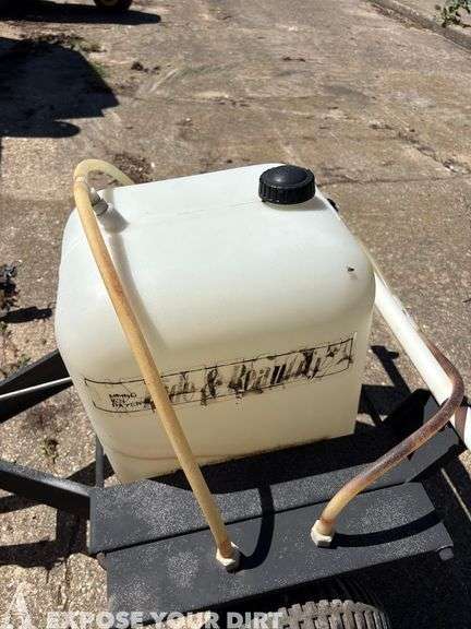Ride & Beautify Pull-Type Sprayer