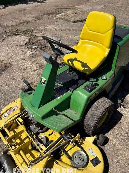 Mower - John Deere F725 w/ 54" Cutting Deck and 20 HP Engine