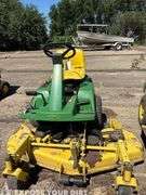 Mower - John Deere F525 w/ 48" Cutting Deck
