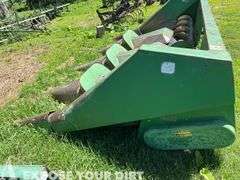 John Deere 444 4 Row Corn Head