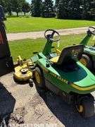 Mower - John Deere F525 w/ 48" Deck