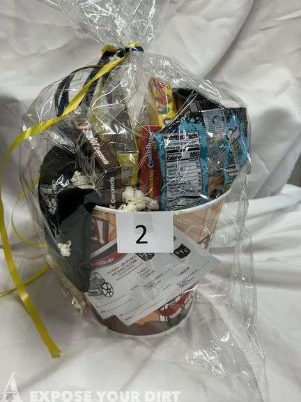 Cinema 8 Gift Cards & Snacks