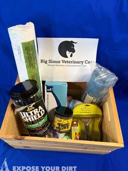 Equine care basket