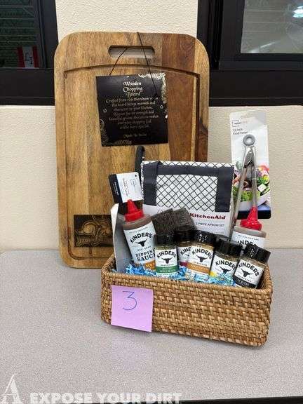 Block & Bridle Kitchen Basket