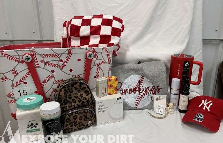 Gameday Mom's Deluxe Package