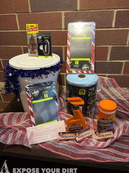 Freedom Detail Bucket – "Liberty in Every Wipe"