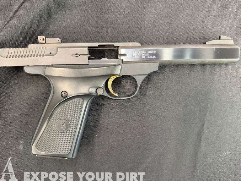 Browning Buck Mark  .22