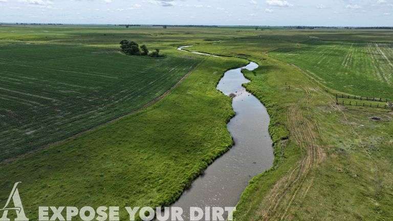 Tract 13: 320± Acres - E2 SEC 17