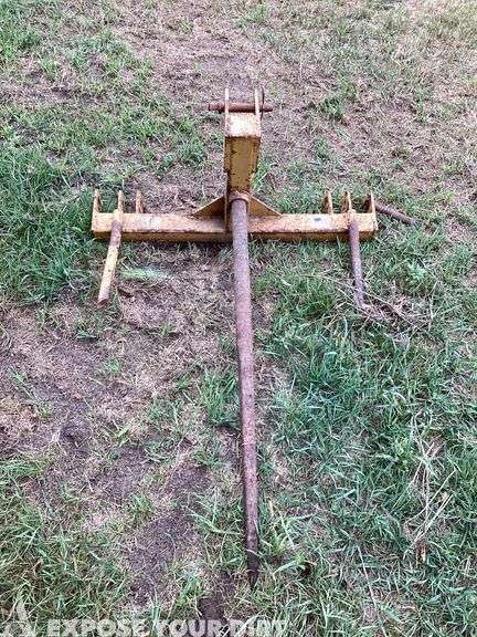 County Line Bale Spear