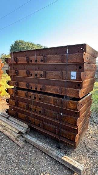 (12) 36" x 84" DOVETAIL PANELS