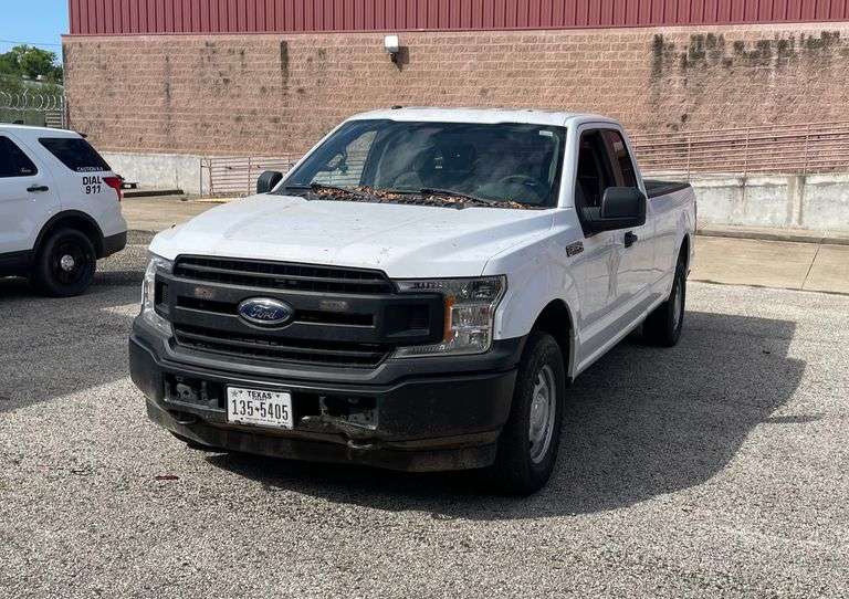 2018 Ford F150 Pickup - VIN: 1FTEX1E56JKE25367