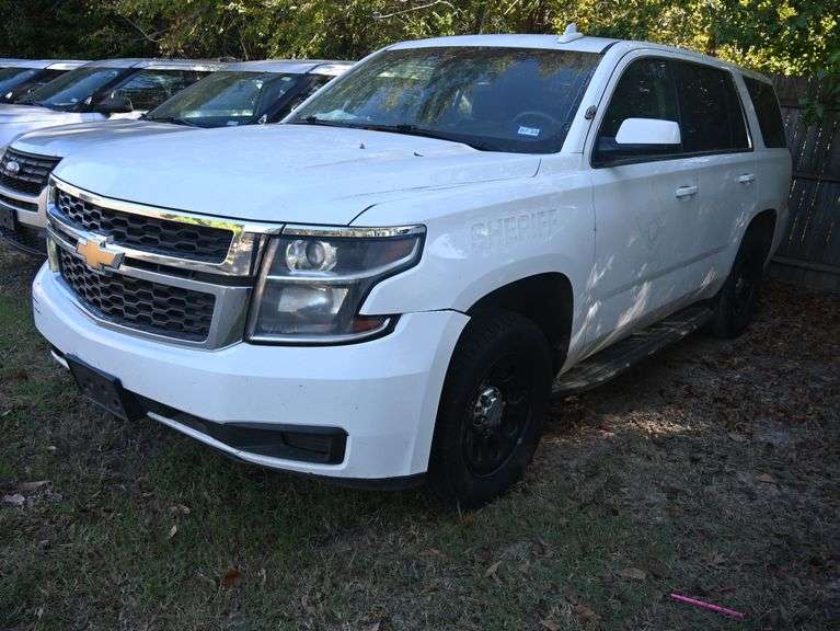 2019 Chevrolet Tahoe - VIN: 1GNLCDEC3KR241474