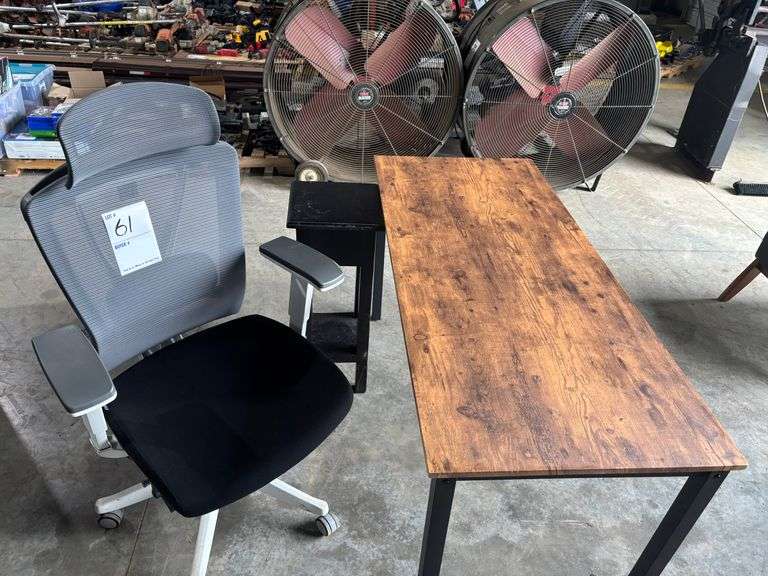 SMALL TABLE, END TABLE, ROLLING CHAIR