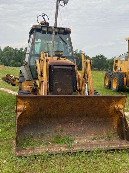 CASE 580 SUPER L 4x4 BACKHOE SER: JJG0272311