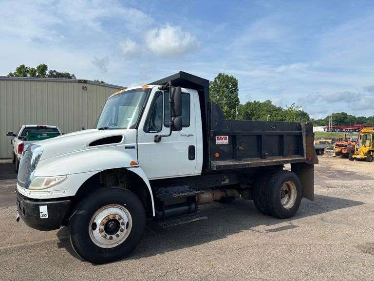 2013 INTERNATIONAL DURA STAR DUMP TRUCK - VIN: 3HAMMAALXDL176000