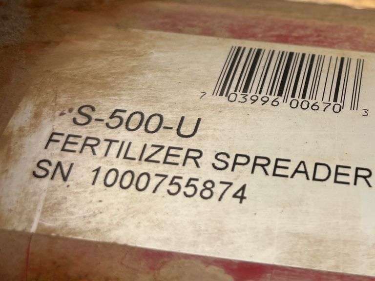S-500-U FERTILIZER SPREADER - SER: 1000755874
