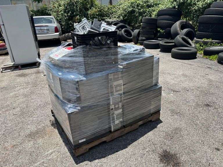 (2) PALLETS OF MISCELLANEOUS COMPUTER ELECTRONICS