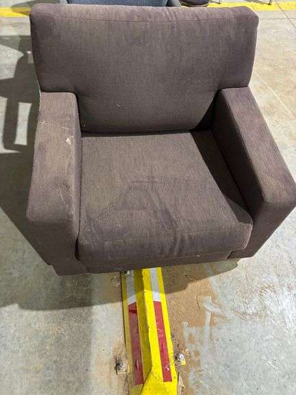 (9) MISCELLANEOUS OFFICE CHAIRS