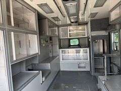 2000 FREIGHTLINER BOX TRUCK / AMBULANCE - VIN: 1FV3GFBD8YHG79659