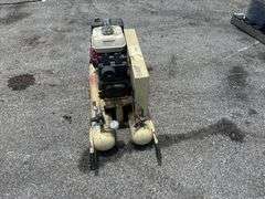 INGERSOLL RAND AIR COMPRESSOR - SER: CBV592706