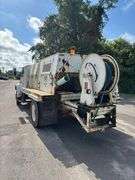 2000 INTERNATIONAL 4700 JETTER TRUCK - VIN: 1HTSCABM4YH269303