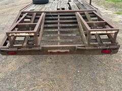 GOOSENECK TRAILER