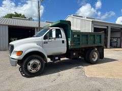 2001 FORD F-650 DUMP TRUCK - VIN: 3FDNF65511MA51951