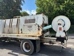 2000 INTERNATIONAL 4700 JETTER TRUCK - VIN: 1HTSCABM4YH269303