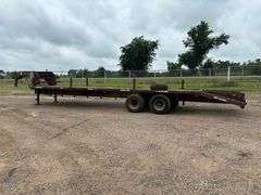 GOOSENECK TRAILER