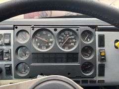 2000 FREIGHTLINER BOX TRUCK / AMBULANCE - VIN: 1FV3GFBD8YHG79659
