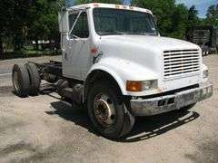2001 INTERNATIONAL 4700 CAB & CHASSIS. VIN: 1HTSCABM11H311416