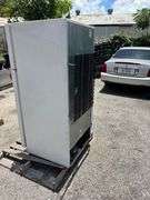 SEARS & ROEBUCK REFRIGERATOR - SER: BA83747240