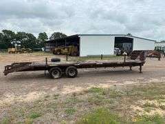 GOOSENECK TRAILER