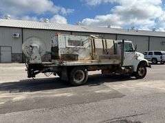 2000 INTERNATIONAL 4700 JETTER TRUCK - VIN: 1HTSCABM4YH269303
